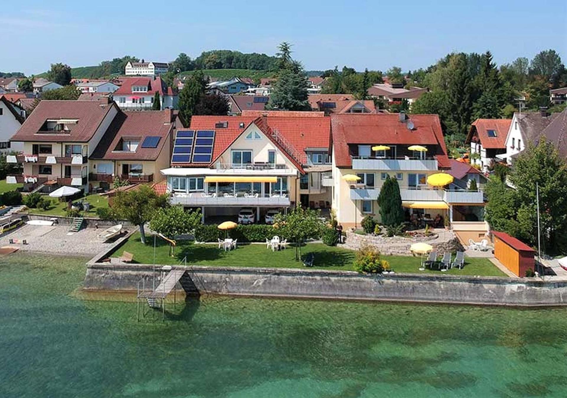 Gaestehaus Am Bodensee Immenstaad am Bodensee Exterior photo